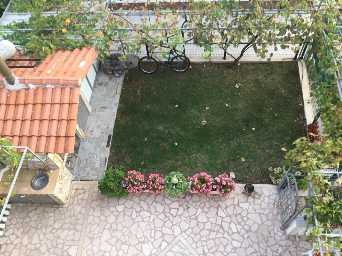 Topic Apartments Vodice Exterior photo