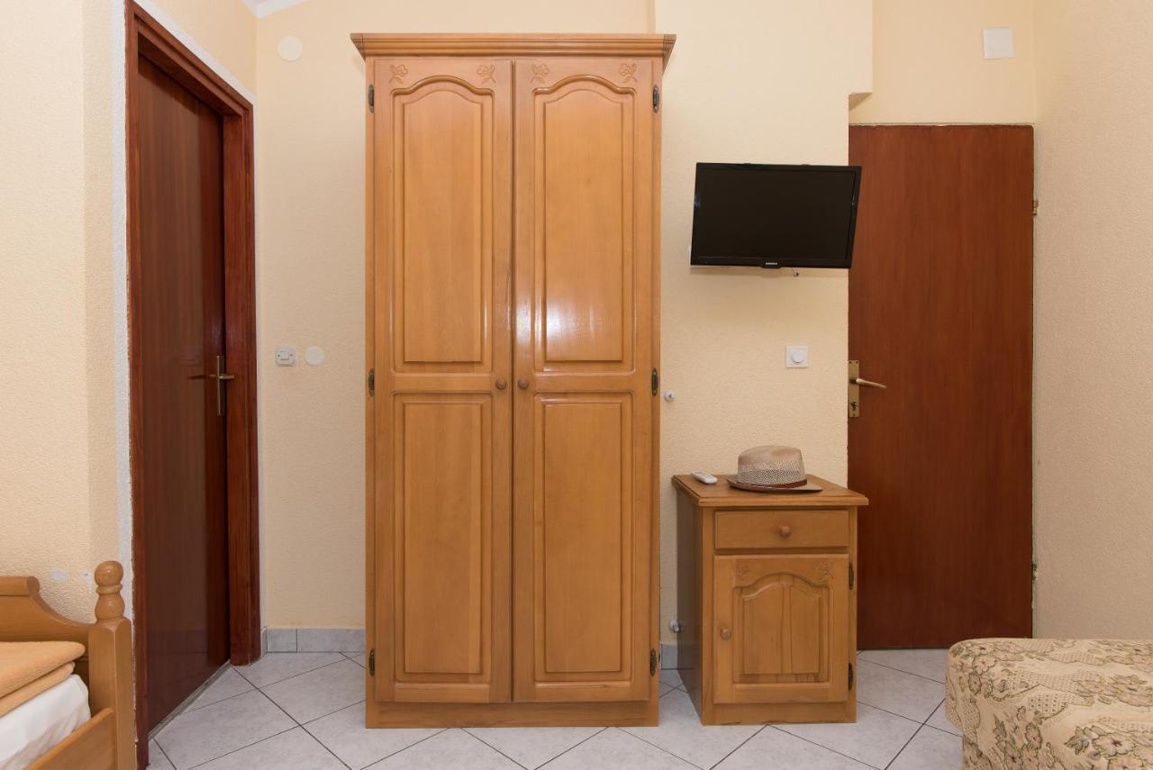 Topic Apartments Vodice Exterior photo