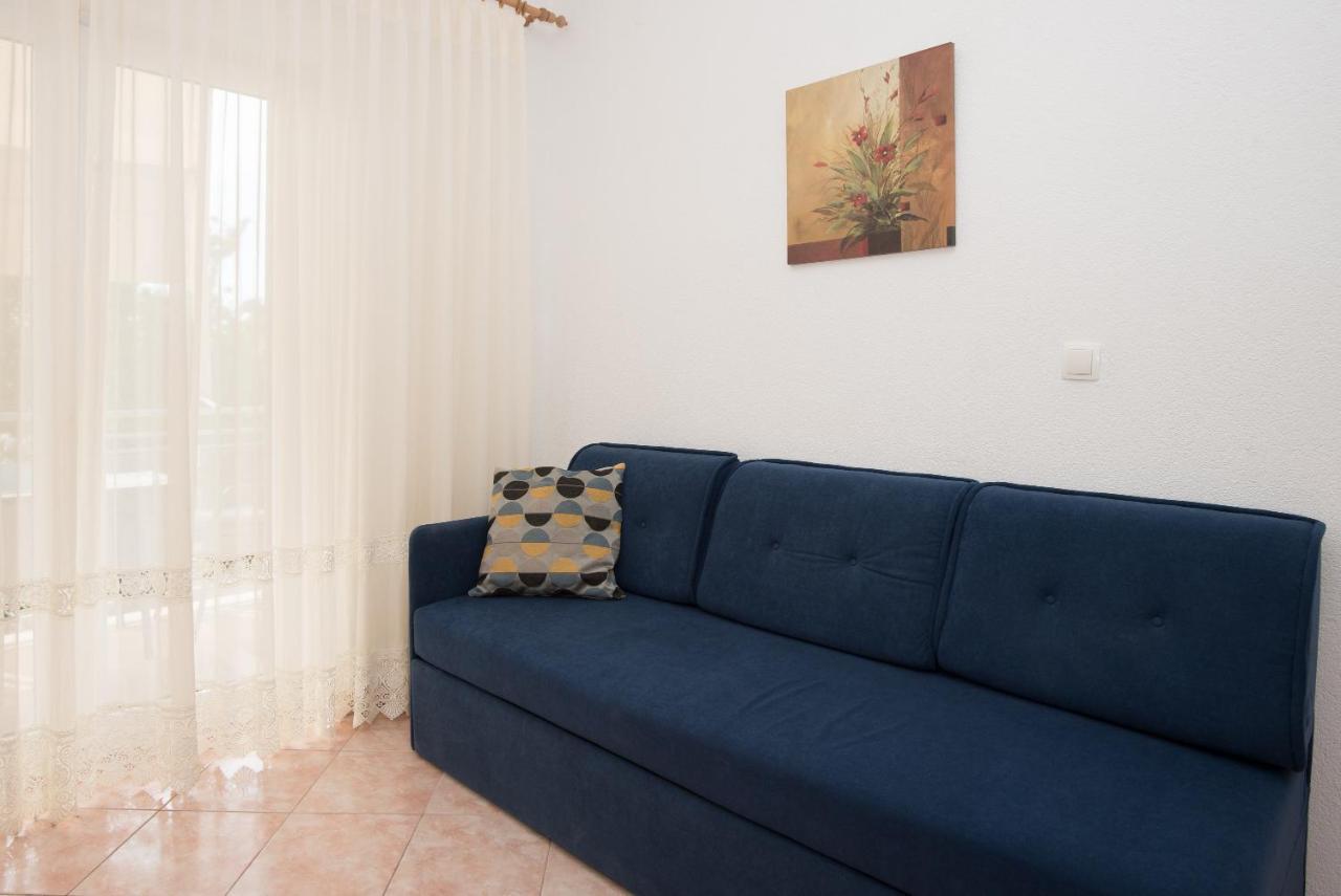 Topic Apartments Vodice Exterior photo