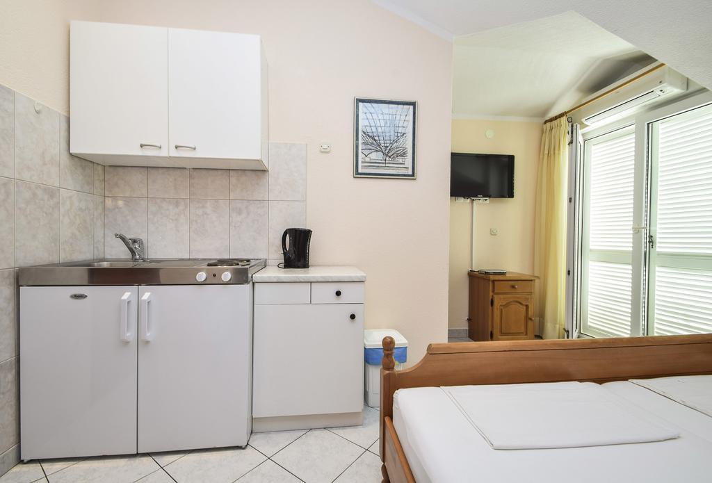 Topic Apartments Vodice Exterior photo
